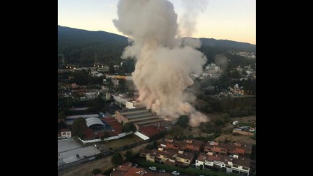 Por lo menos dos muertos y 60 heridos 